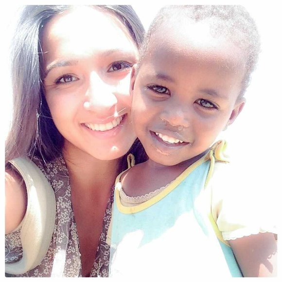 Meet your Posher, Sonya - Picture 1 of 1